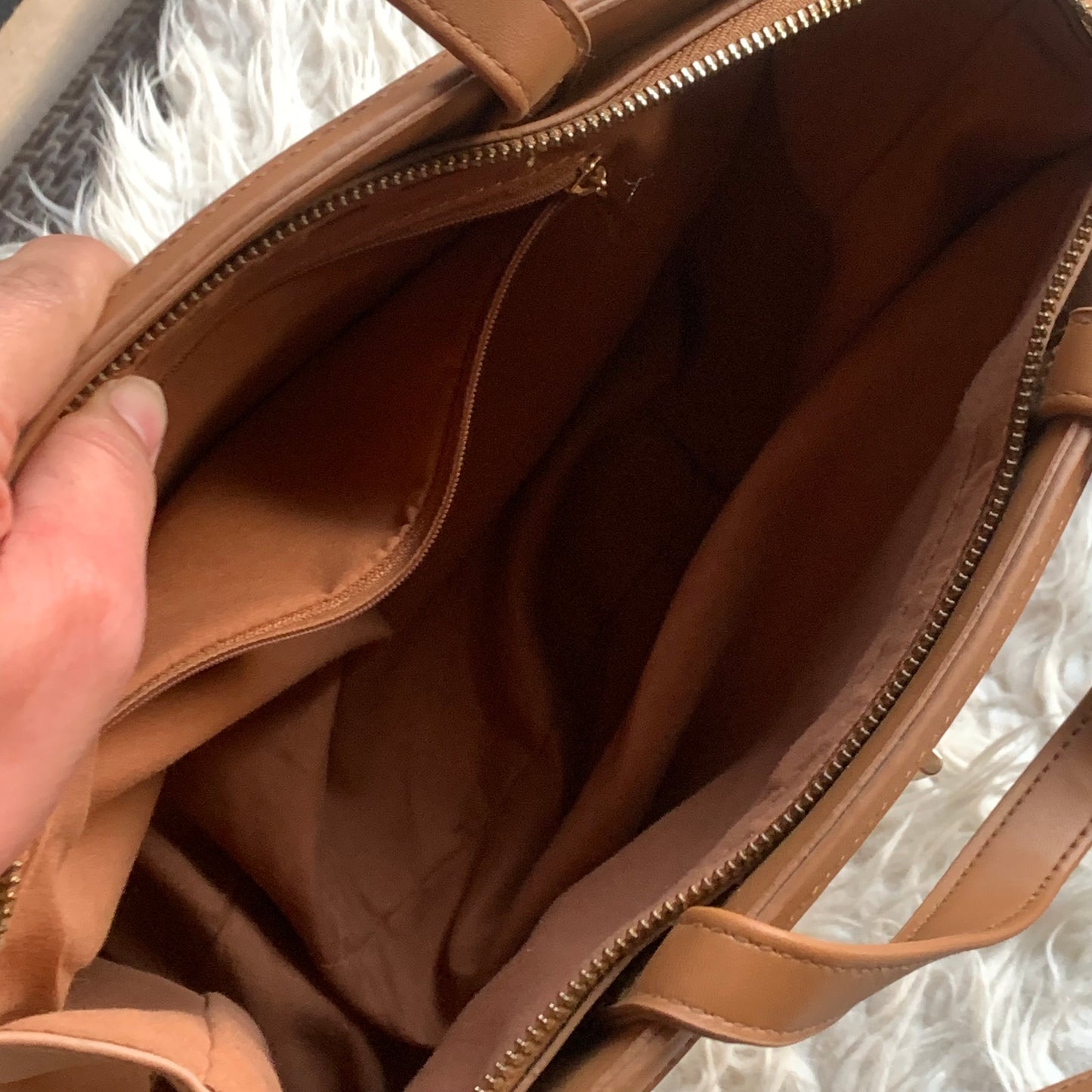 Hand bag brown