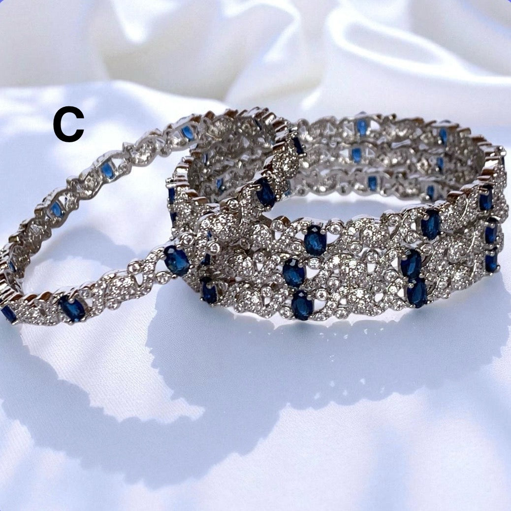 Bangles with zircone style