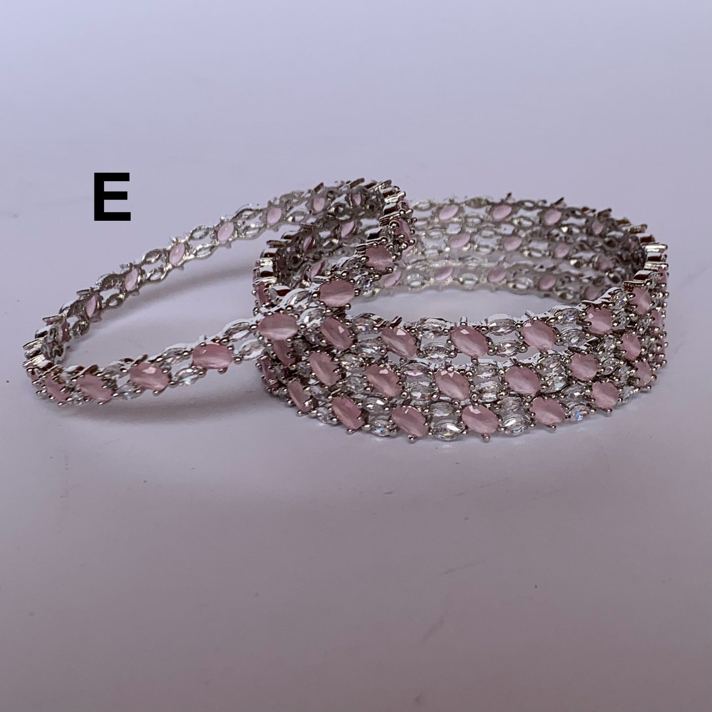 Bangles with zircone style