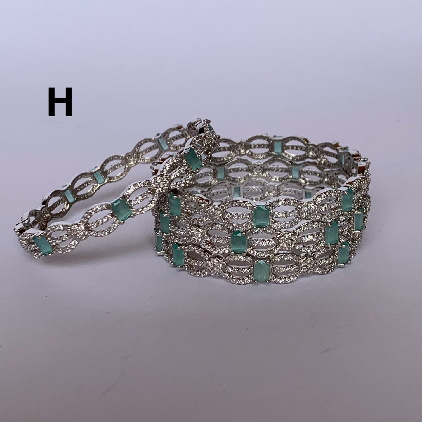 Bangles with zircone style