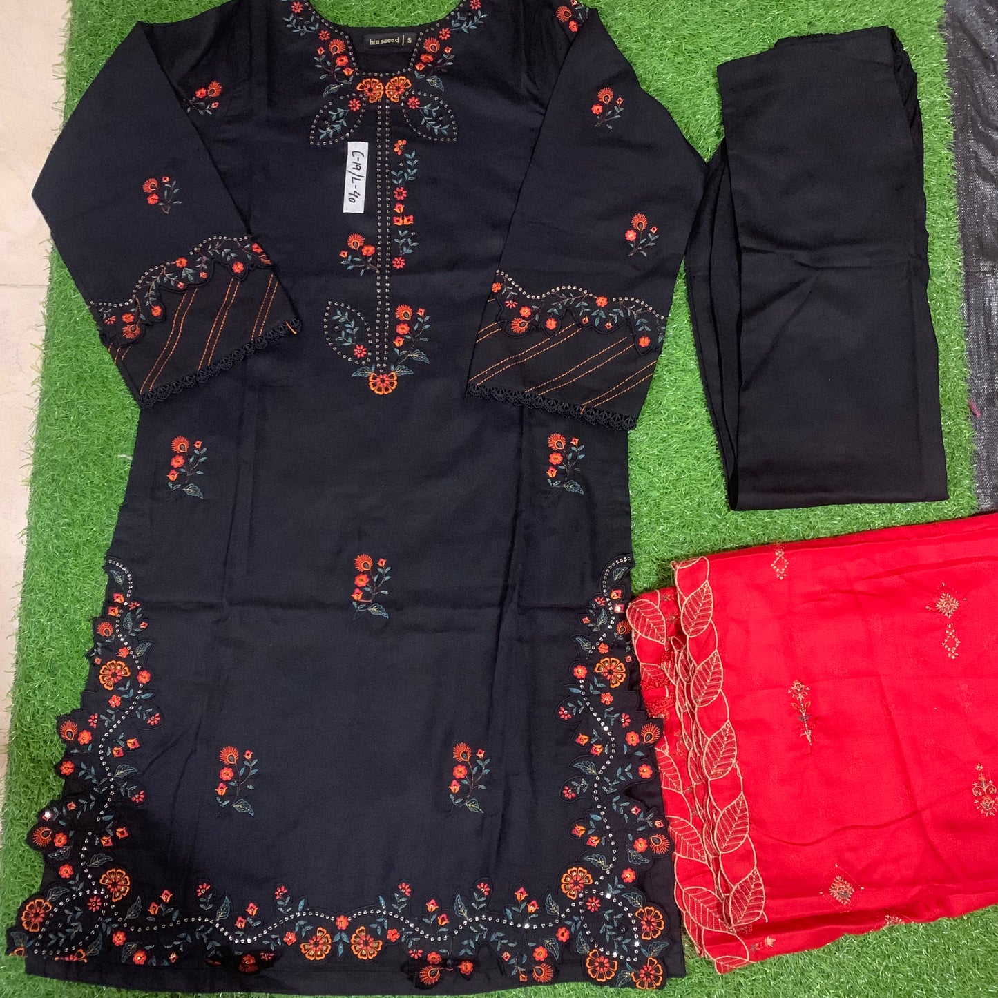 Smb 088 Marina 3 pcs stitched suit black base SIZE S