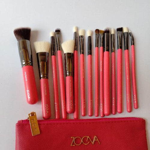 Zoeva brush set