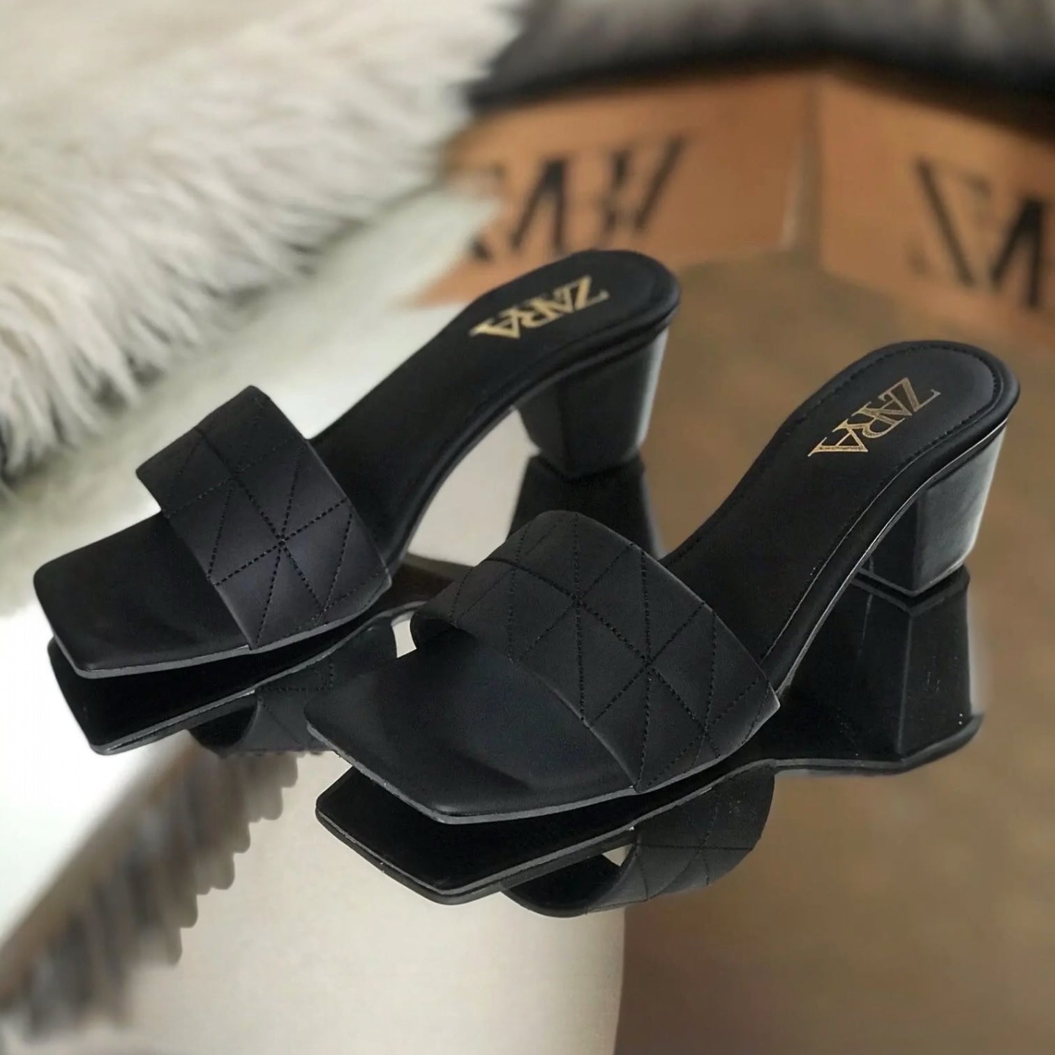 ZARA Shoes Black – Andaaz Collection Cosmetics