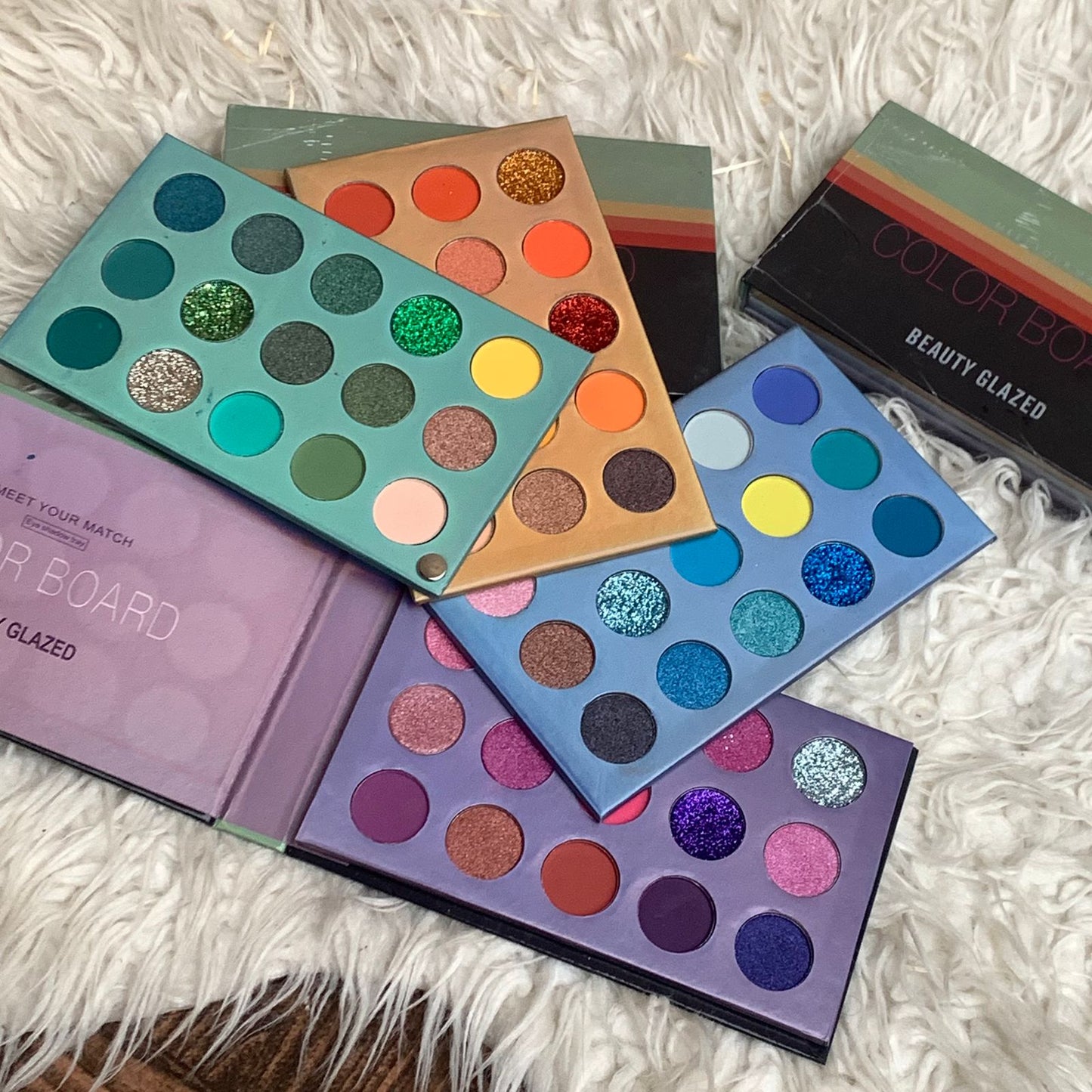 Beauty Glazed book palette all in one