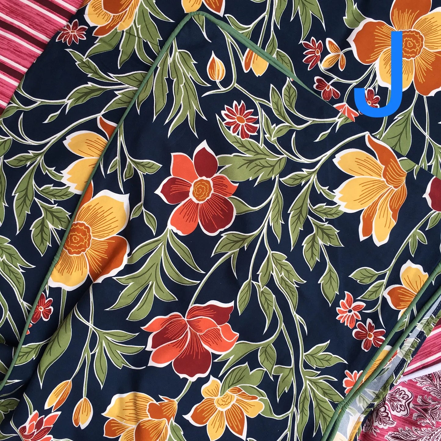 Crystal cotton bedsheets in black