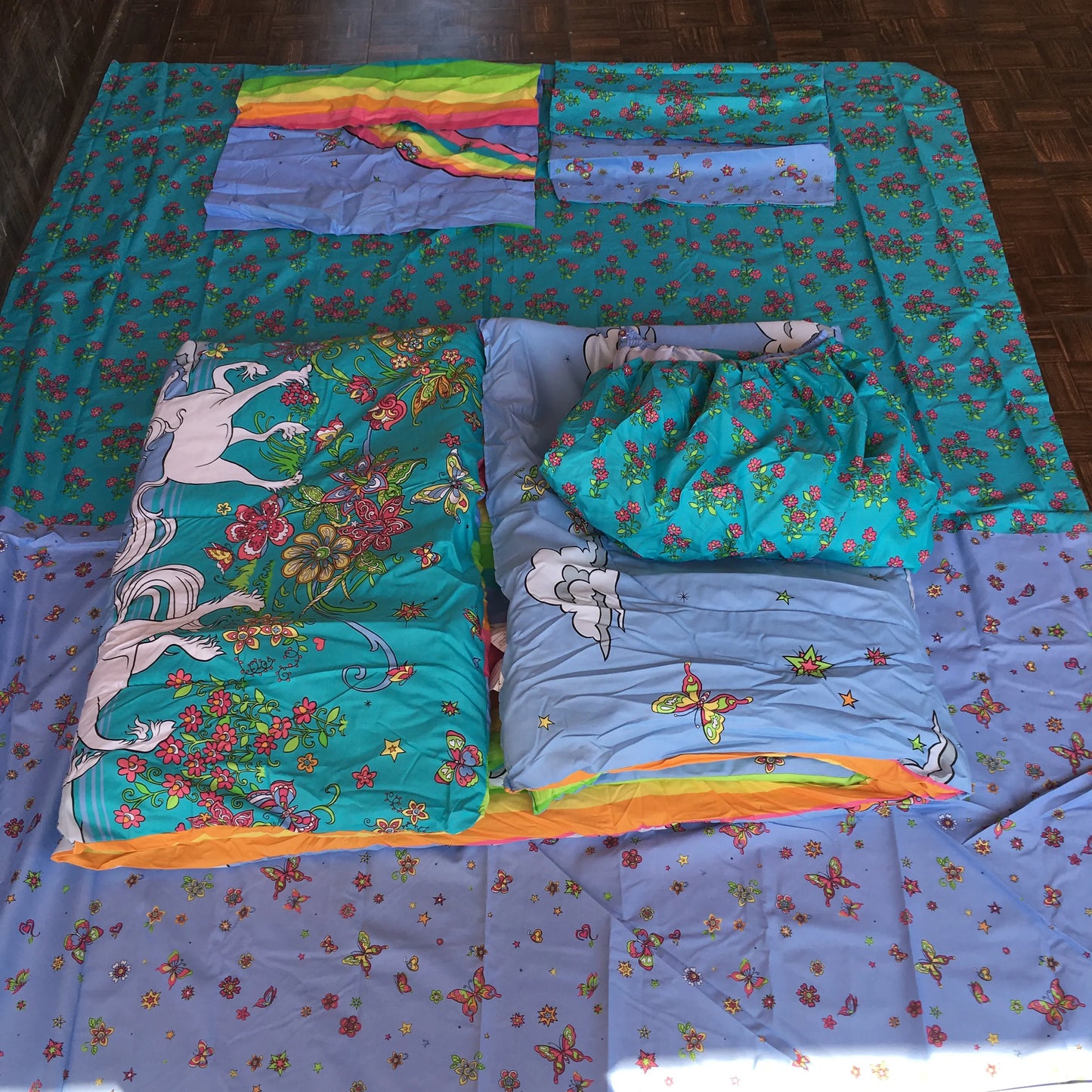 Single unicorn 5 pc comforter set for girls by sapphire