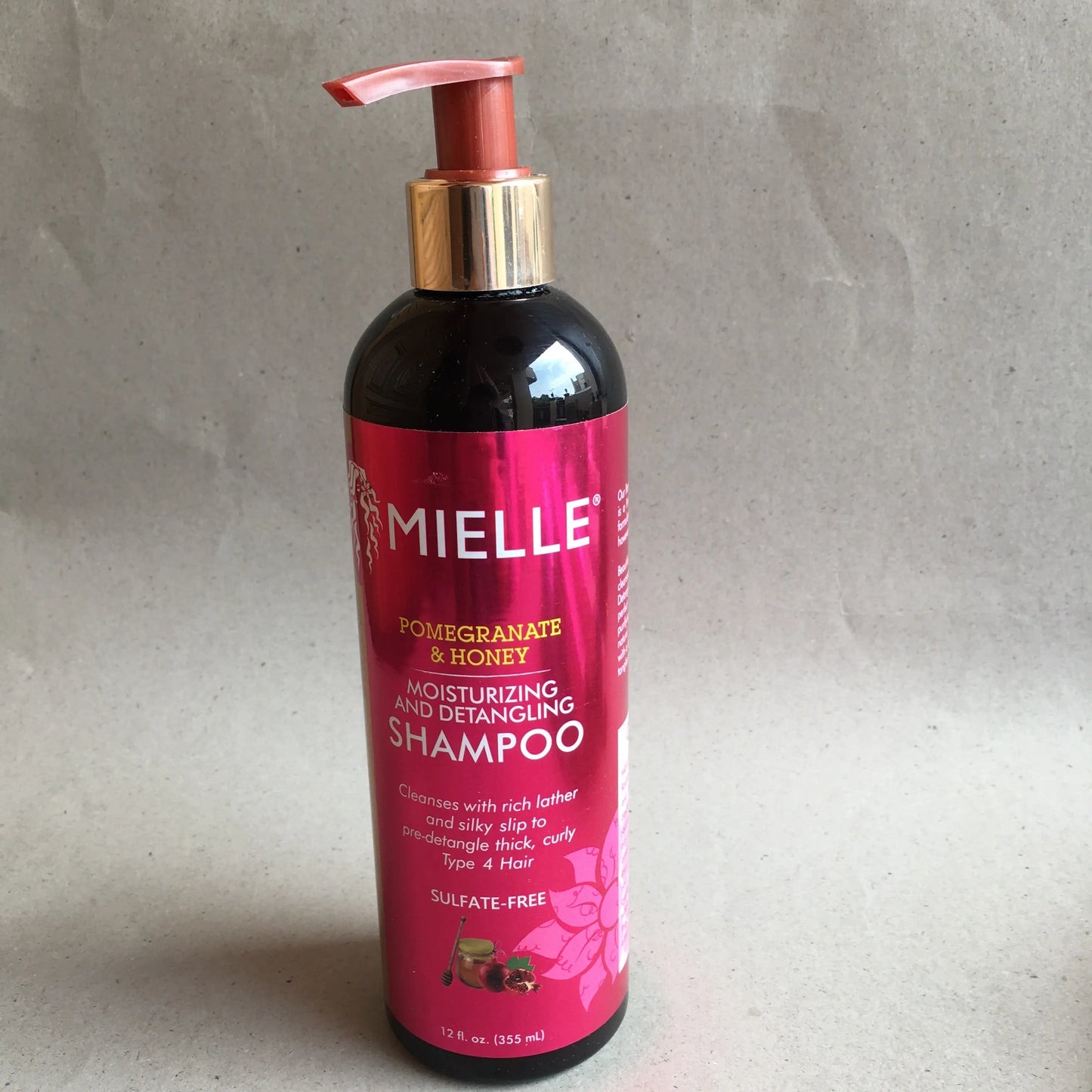 Mielle shampoo pomegranate & honey ( sulfate free )