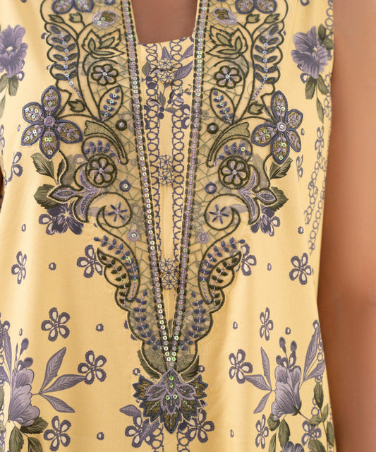 SAPPHIRE
3 Piece - Embroidered Cotton Viscose Suit (Unstitch)