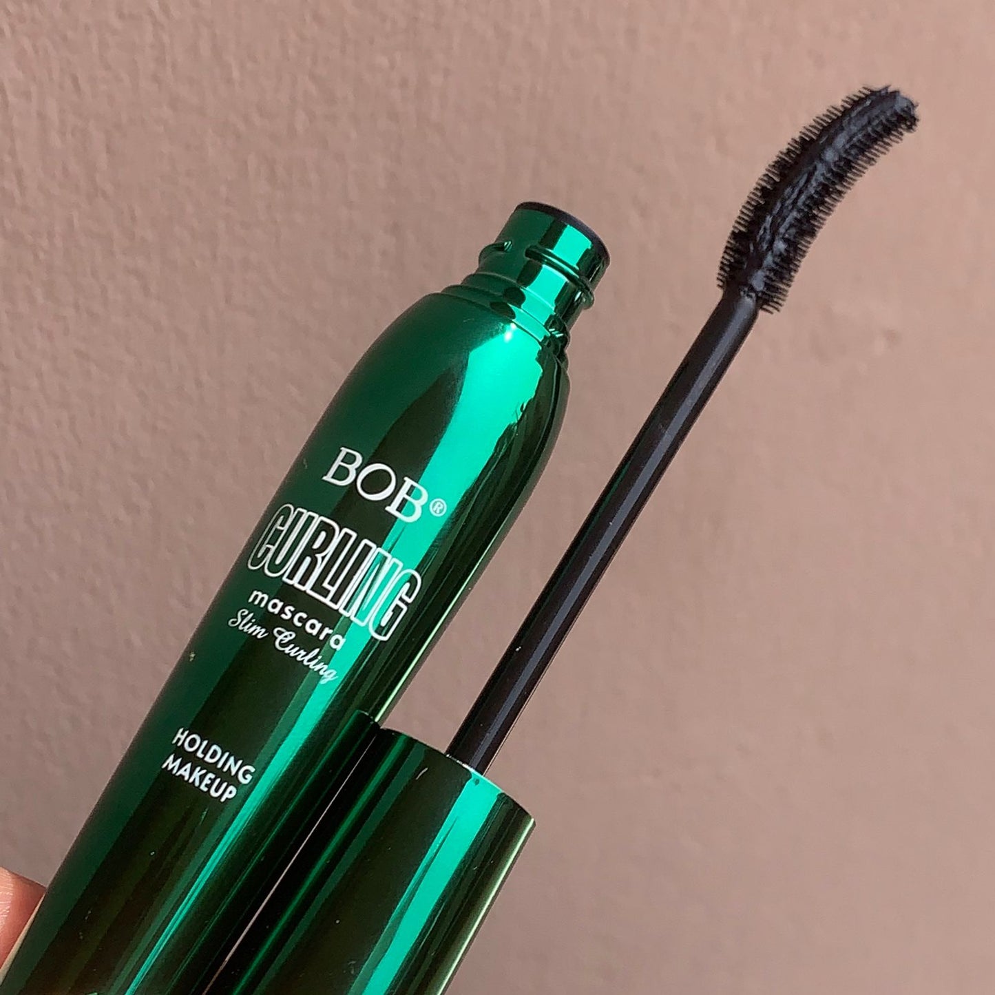 BOB Slim and Curling Hold Makeup Mascara 043244w