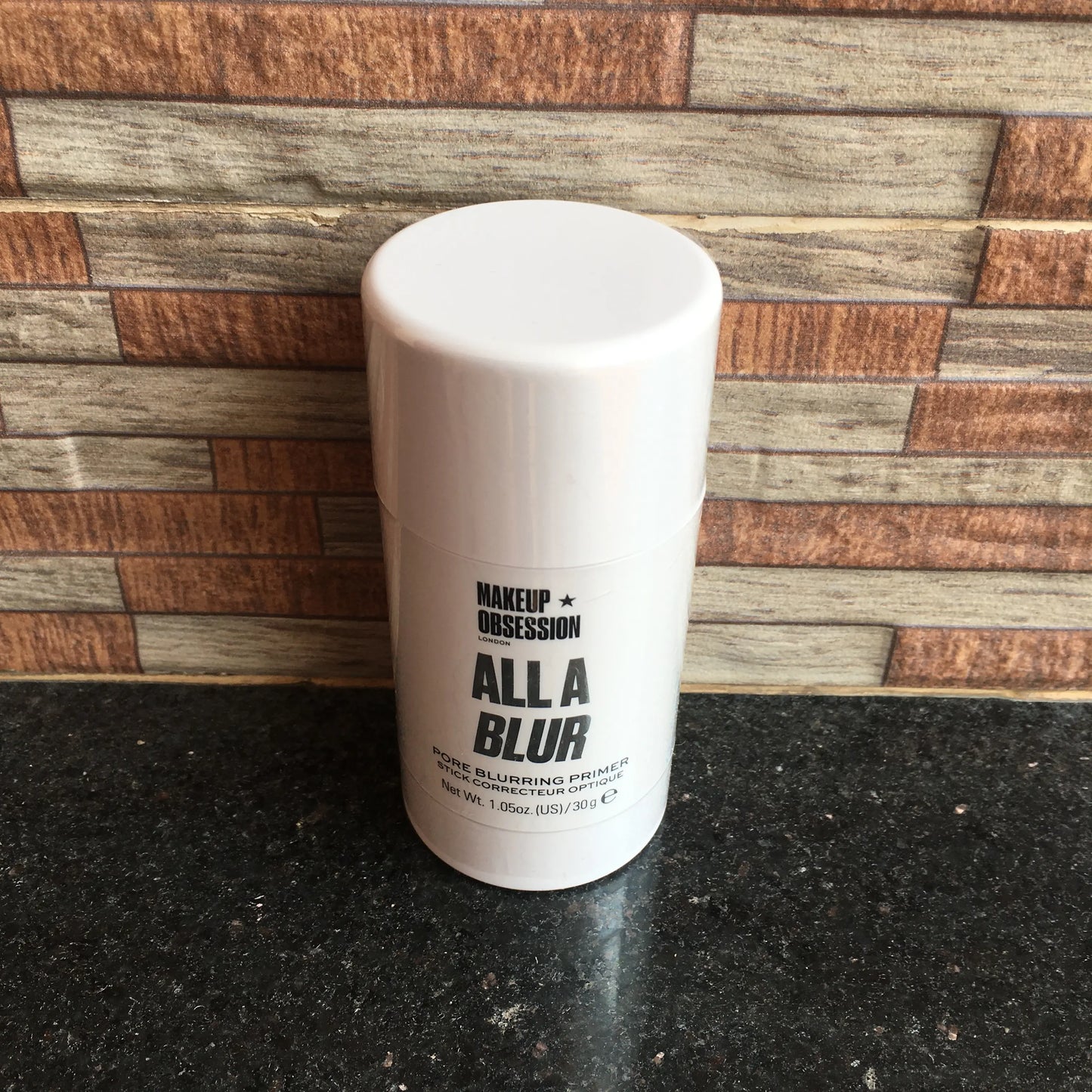 Makeup obsession alla blur pore blurring primer