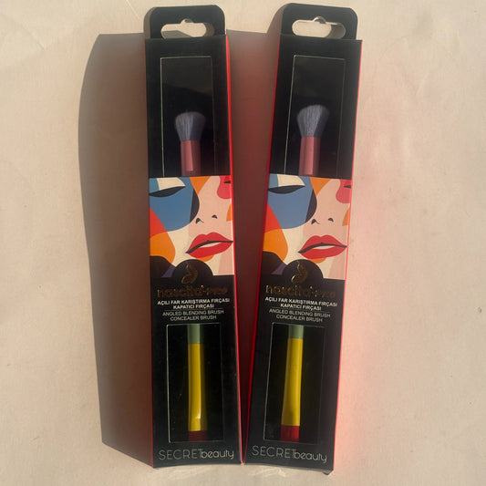Nascita Pro Makeup Brushes (2pcs) 1$