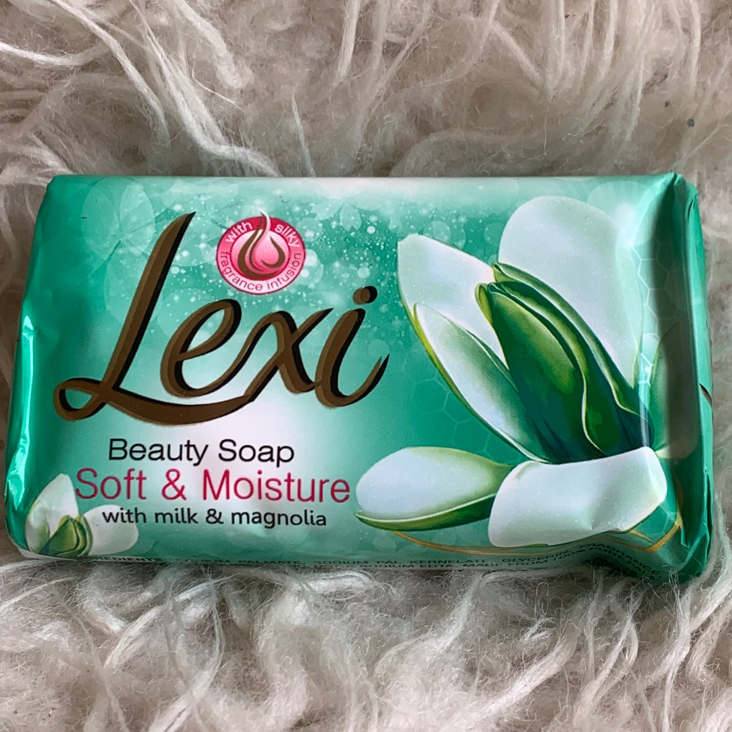 lexi beauty soap soft & moisture 115g (3pcs) 1$