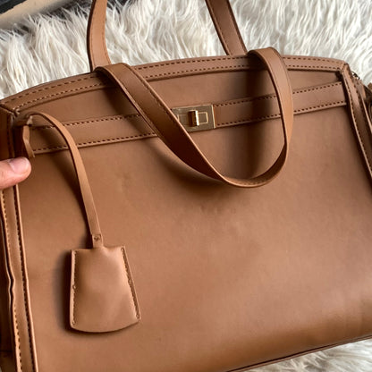 Hand bag brown