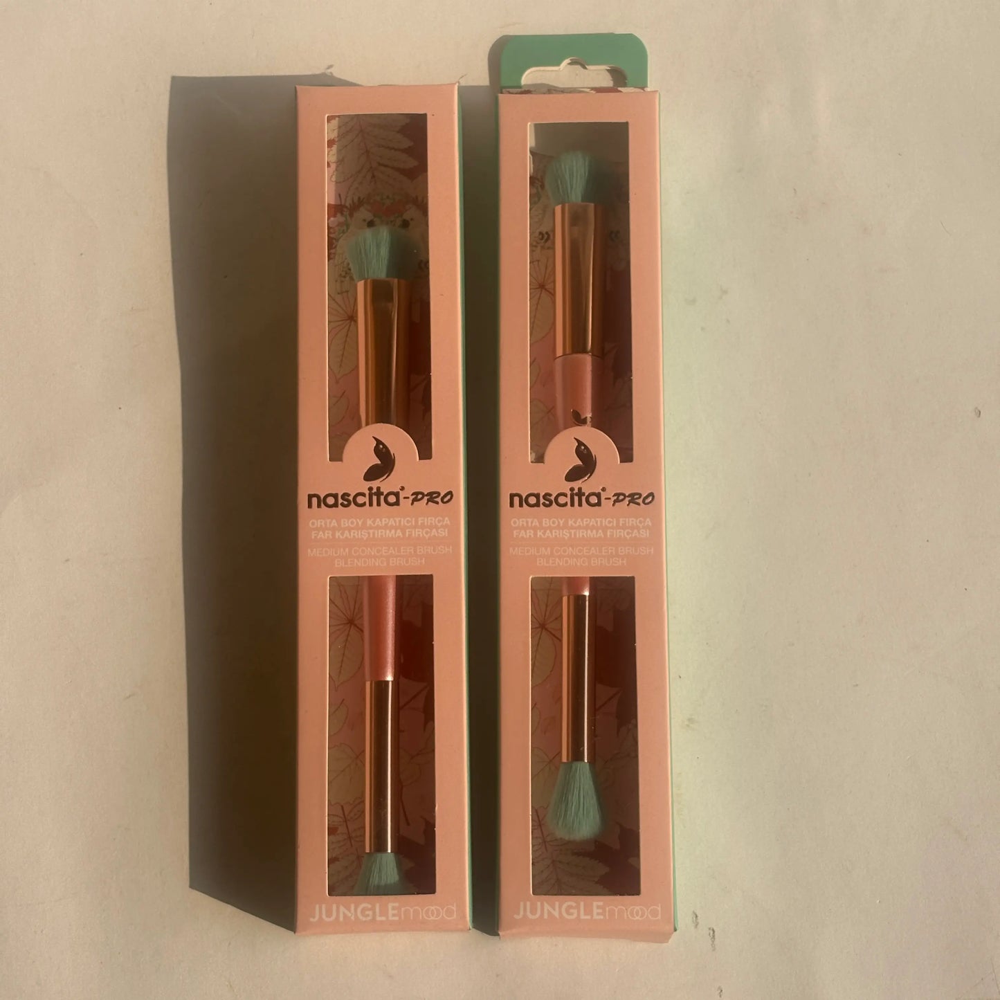 Nascita Pro Makeup Brushes (2pcs) 1$