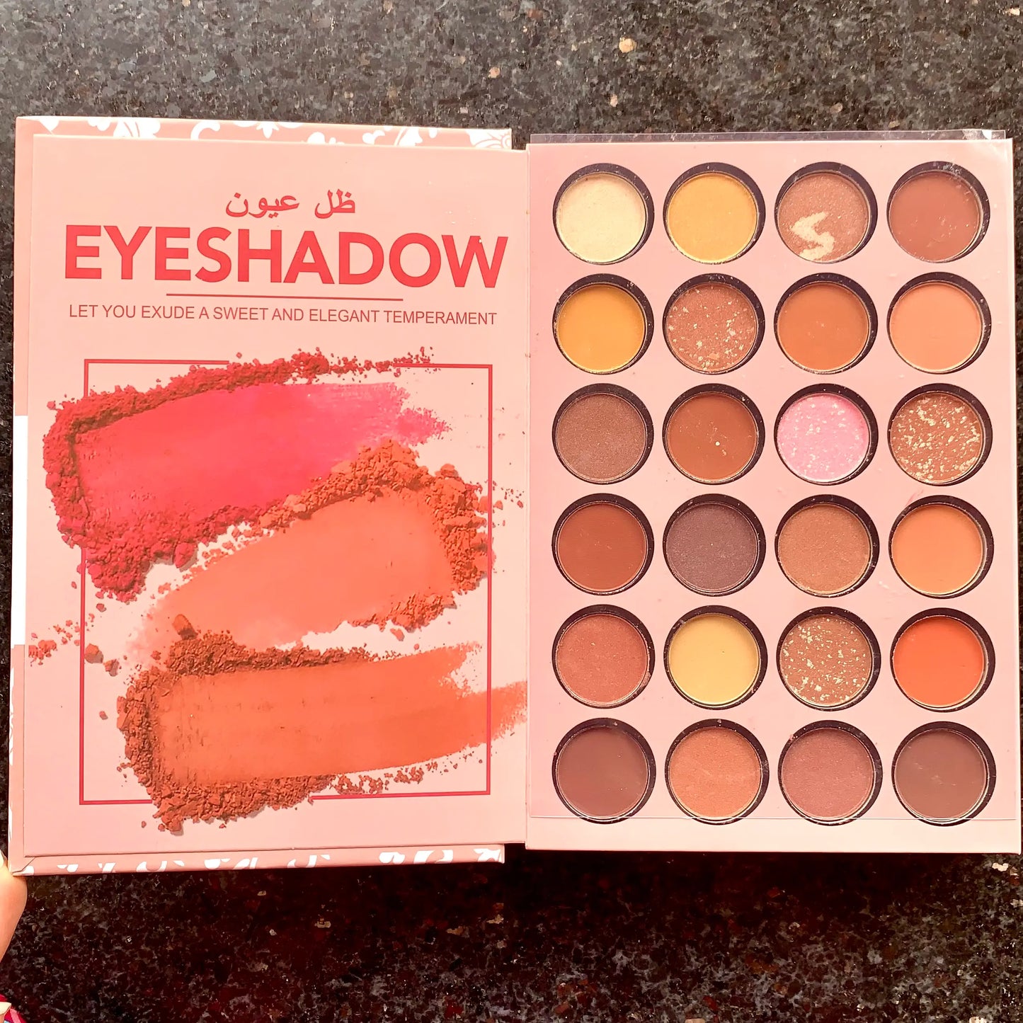 Ckrismiss Make up Kt Eyeshadow & Highlighter Blush 5 in 1 palette
