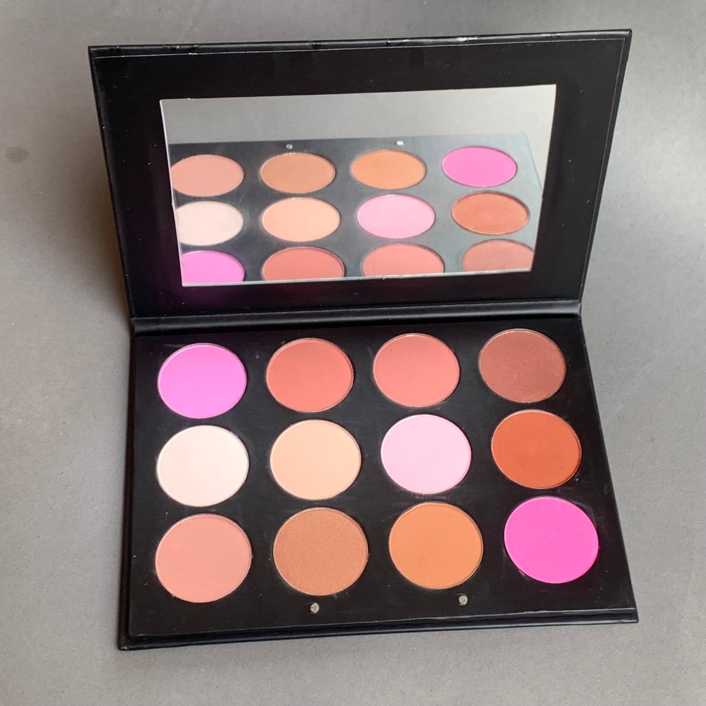Ofra Blush Pallet