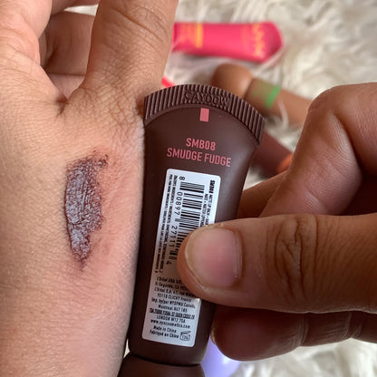 NYX Smushy Matte Lip Balm single