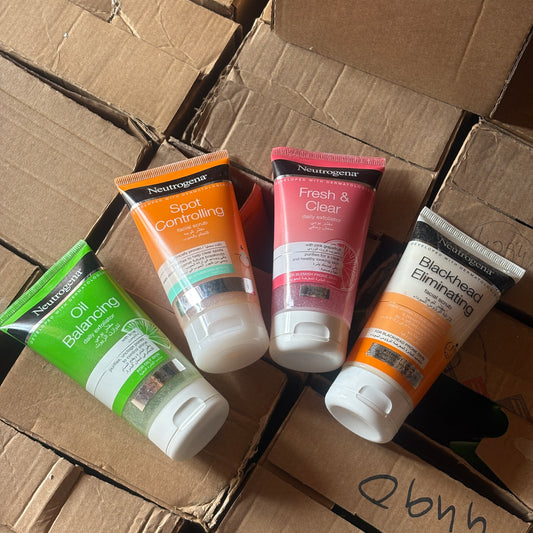 Neutrogena Scrub & Daily Exfoliator/FaceWash 150ML