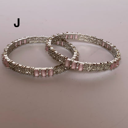 Bangles with zircone style