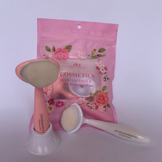 Cosmetics makeup tools for professional use ( foundation use )Brush