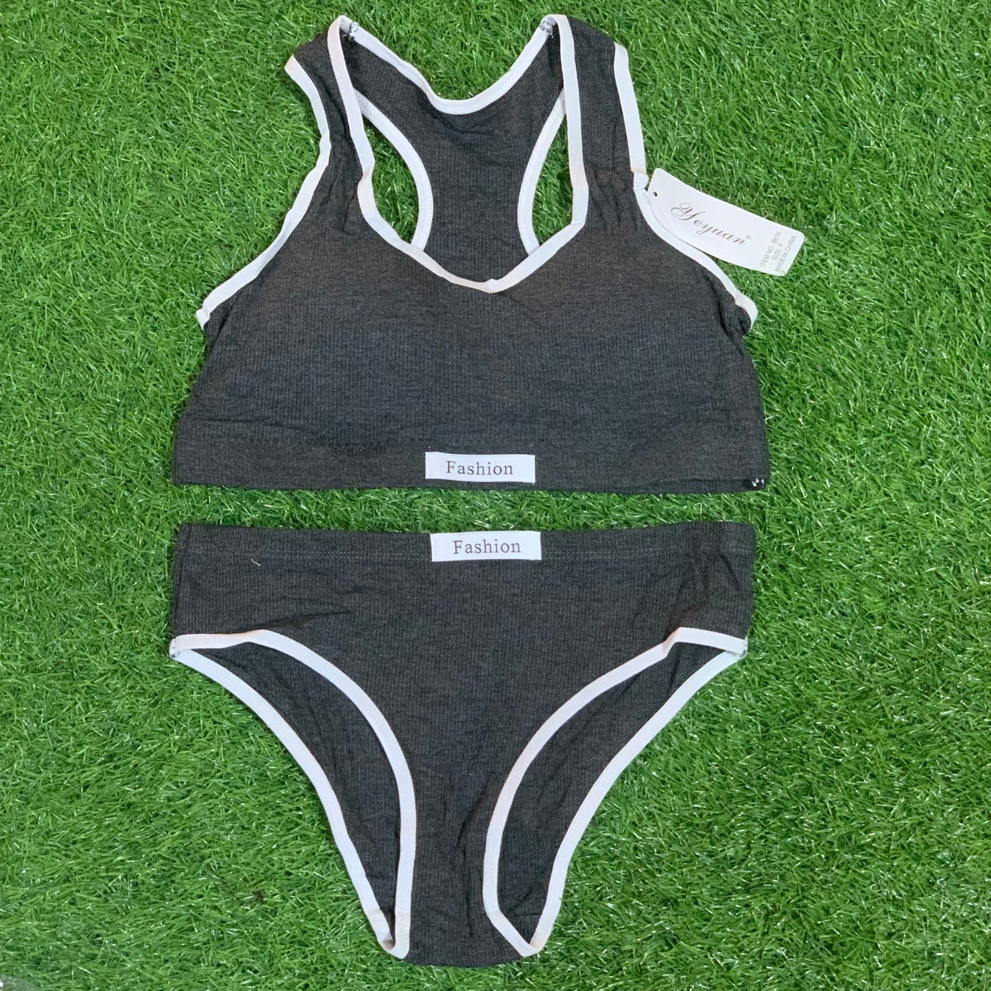 Undergarments code 8816 set price 1000/-