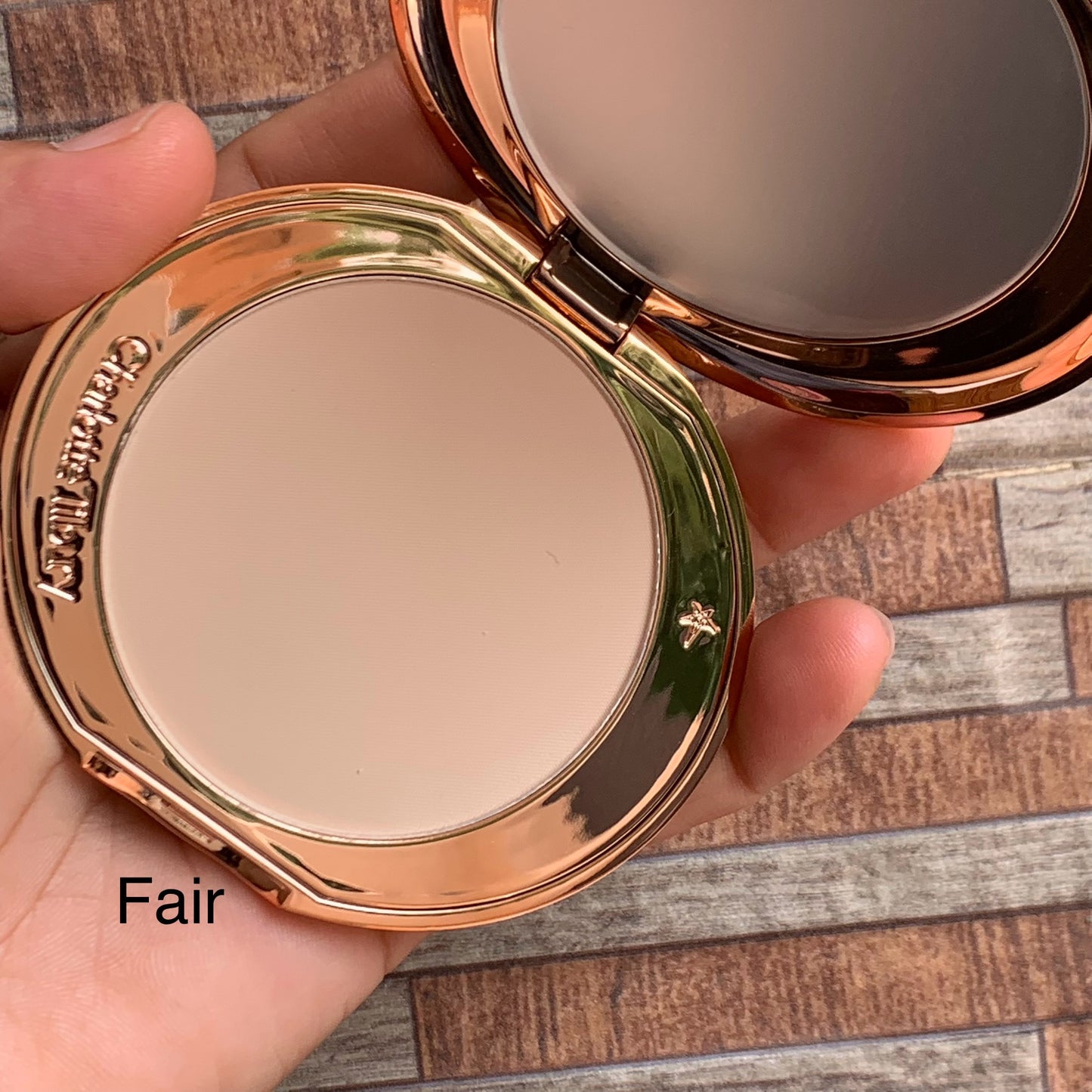 Charlotte Tilbury compact matte finish