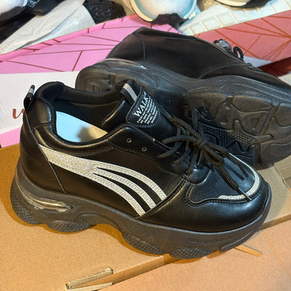 Sneakers Shoes For Women– HLDA522 Black