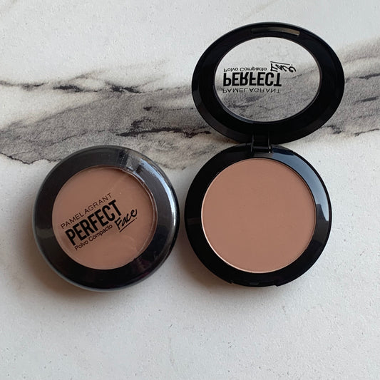 Pamela Grant Perfect Face pressed powder compact