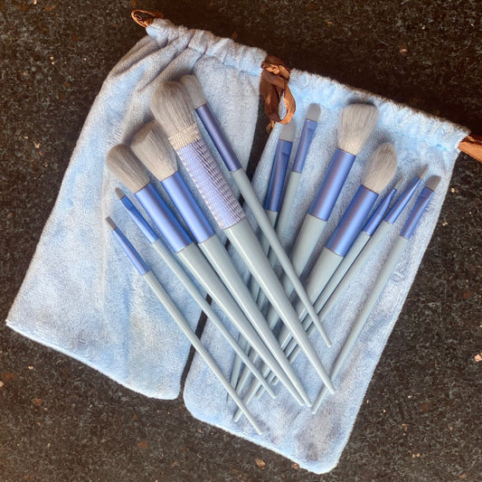 Brush Set with Pouch
