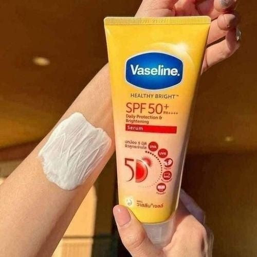 Vaseline Gluta Hya Serum Boost Lotion 300ml