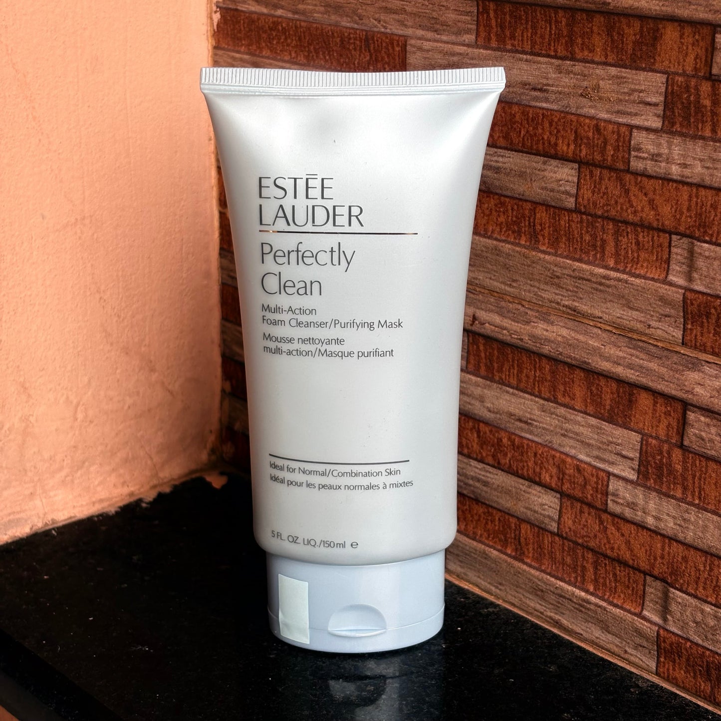 Estee Lauder Perfectly Cleanser 150ml