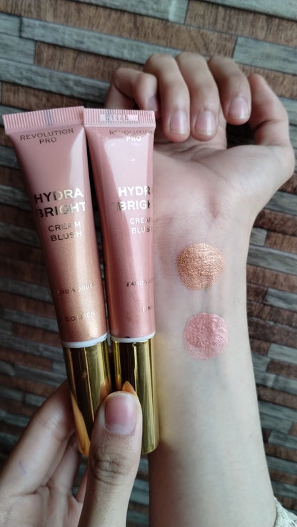 Revolution hydra bright Cream Blush