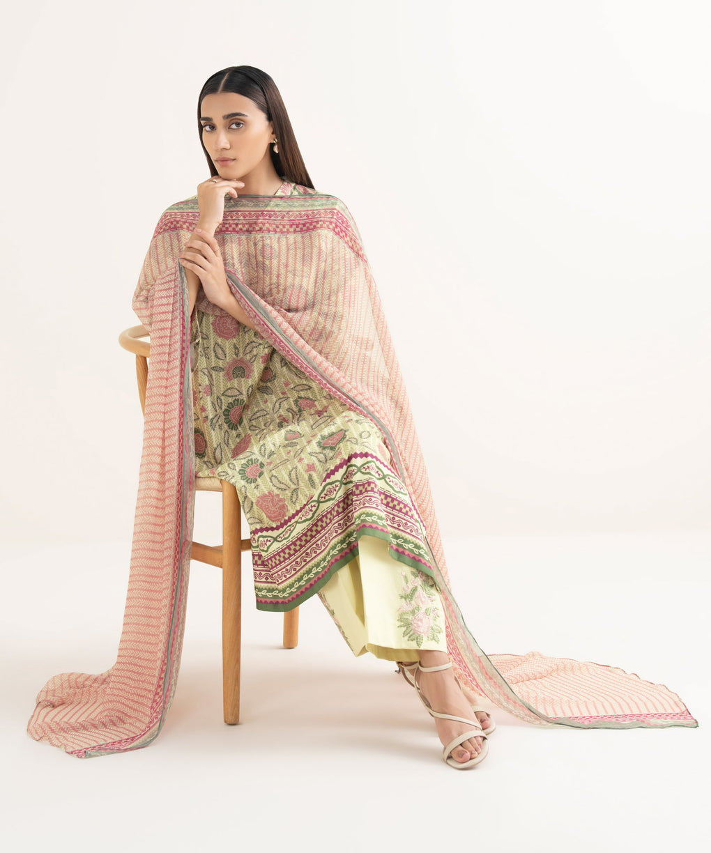 Sapphire 3Pc Embroidered Lawn Suit (unstitched)