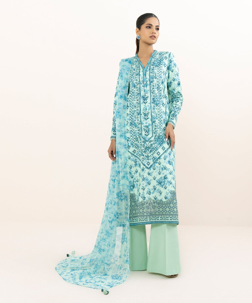Sapphire 
3 Piece - Embroidered Cotton Viscose Suit