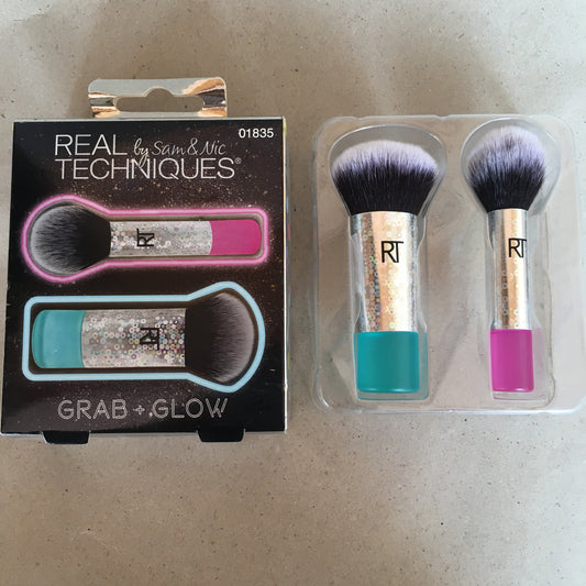 Rt Brushes single