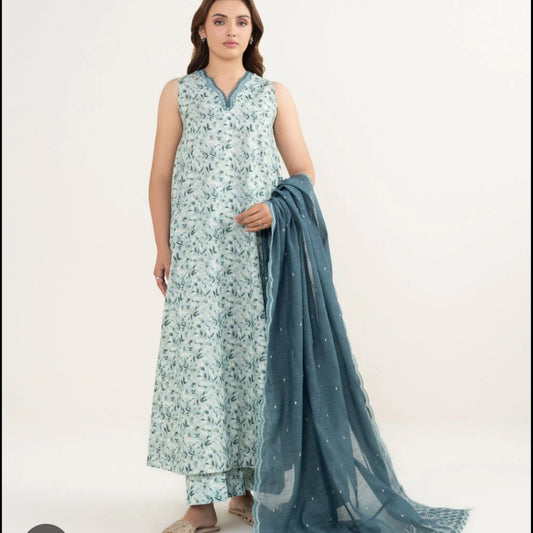 Sapphire 3Pc Embroidered Zari Lawn Suit