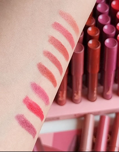 HUDAMOJI Perfect Lip Pencil Deal of 8