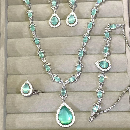 Zircon Jewelery sets with ring