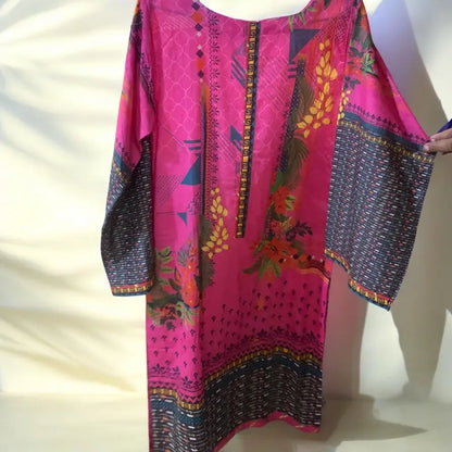 Shirt bin Saeed S size